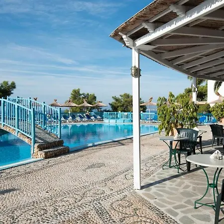 Hotel Karpathios Pefkos