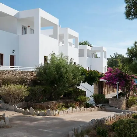 Karpathios Pefkos Hotel