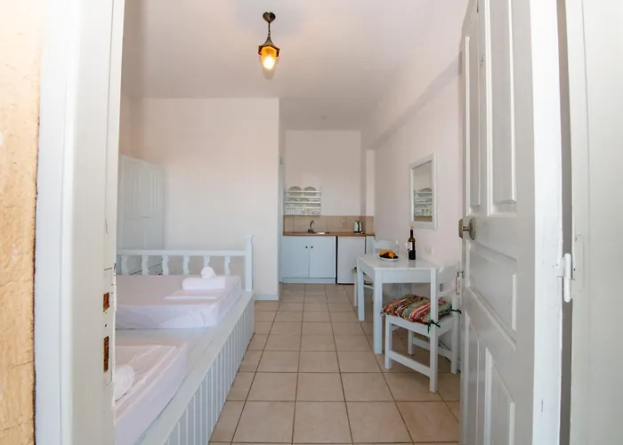 Hotel Karpathios Pefkos 3*