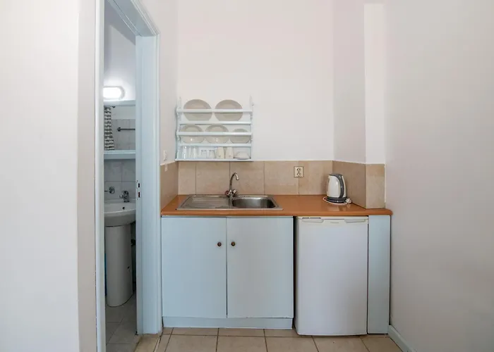 Karpathios Pefkos 3*